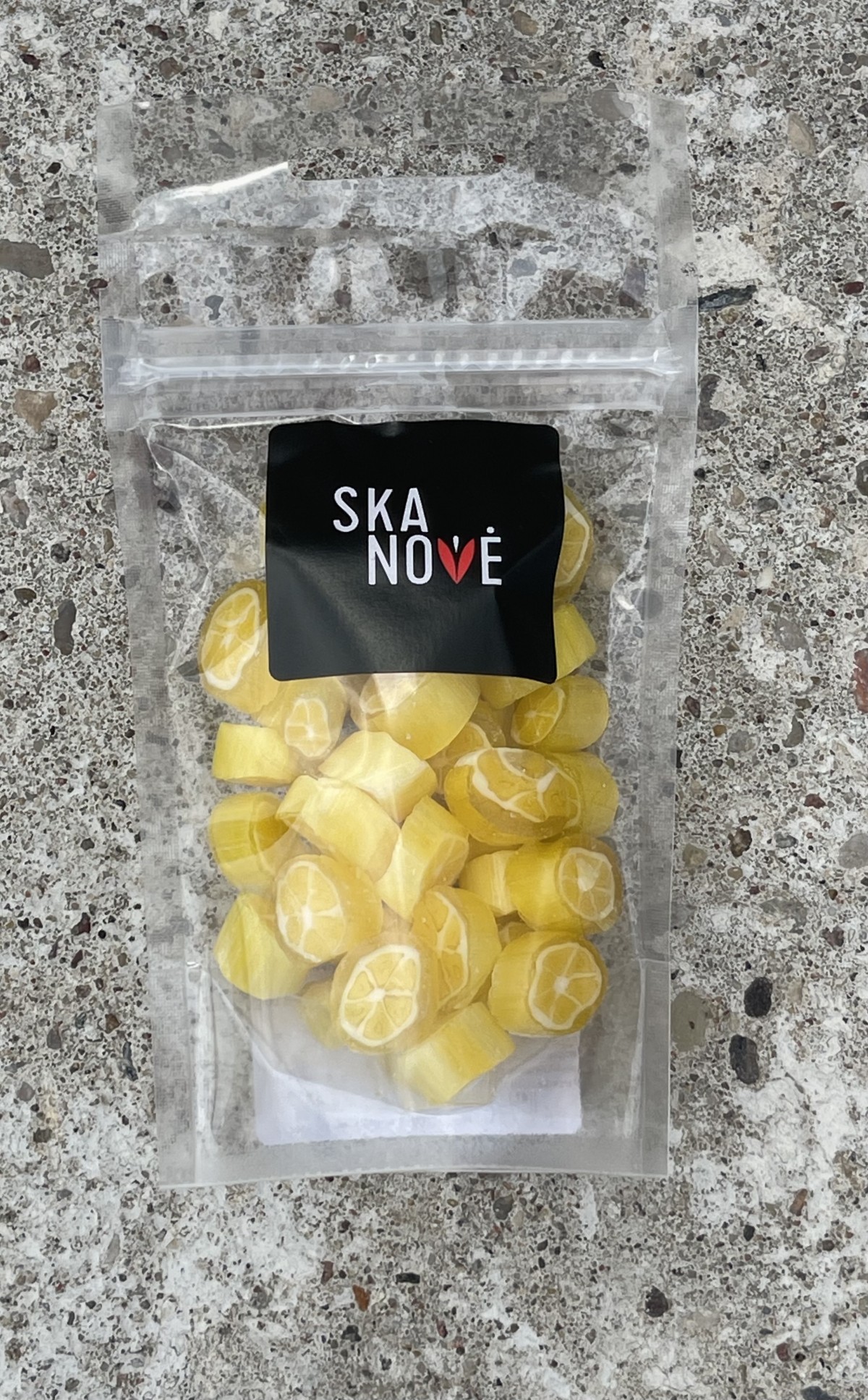 LEMON flavor candies with sweetener